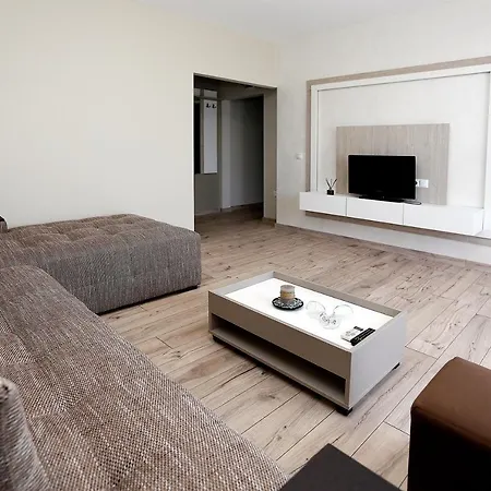 Coral Hotel 3*